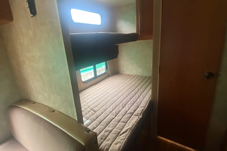 Janisse's Grey Wolf CCK Travel Trailer