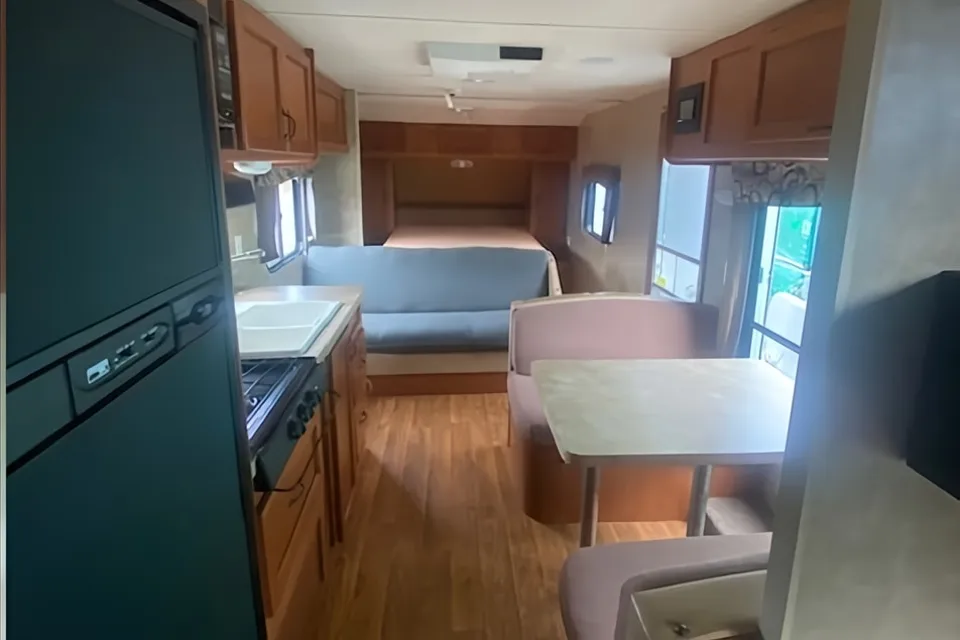 Janisse's Grey Wolf CCK Travel Trailer