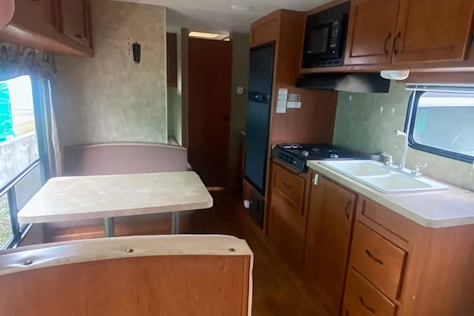 Janisse's Grey Wolf CCK Travel Trailer