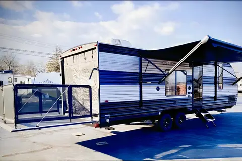Paul’s Awesome Toy Hauler