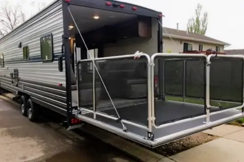 Paul’s Awesome Toy Hauler