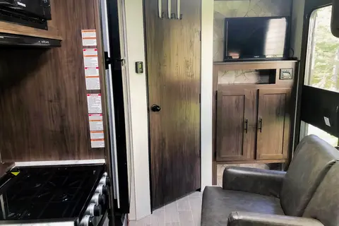 Paul’s Awesome Toy Hauler