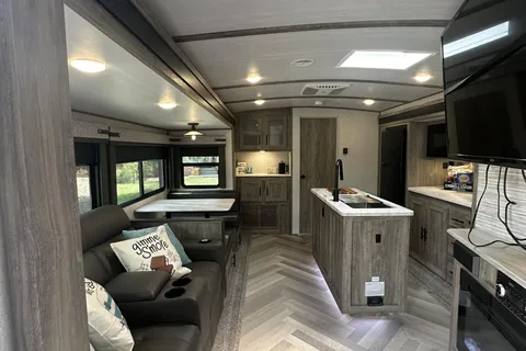 Two Bedroom Bunkhouse **First Responder Discount**