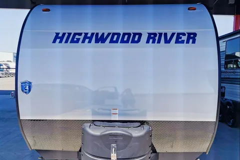 Kootenay Kampers's Gulf Stream Highwood River  Travel Trailer
