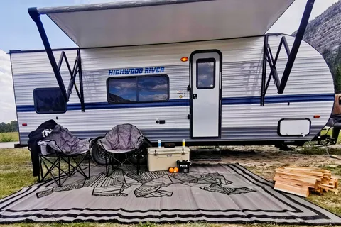 Kootenay Kampers's Gulf Stream Highwood River  Travel Trailer