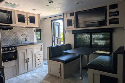 Apex Bunkhouse Travel Trailer