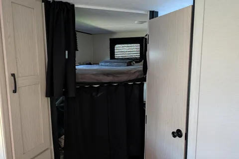 Apex Bunkhouse Travel Trailer