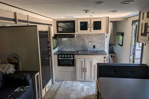 Apex Bunkhouse Travel Trailer