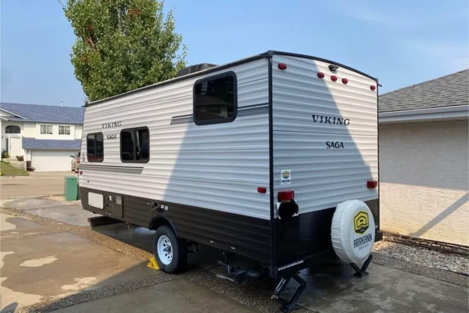 Rachelle's Forest River Viking 17SBH Travel Trailer