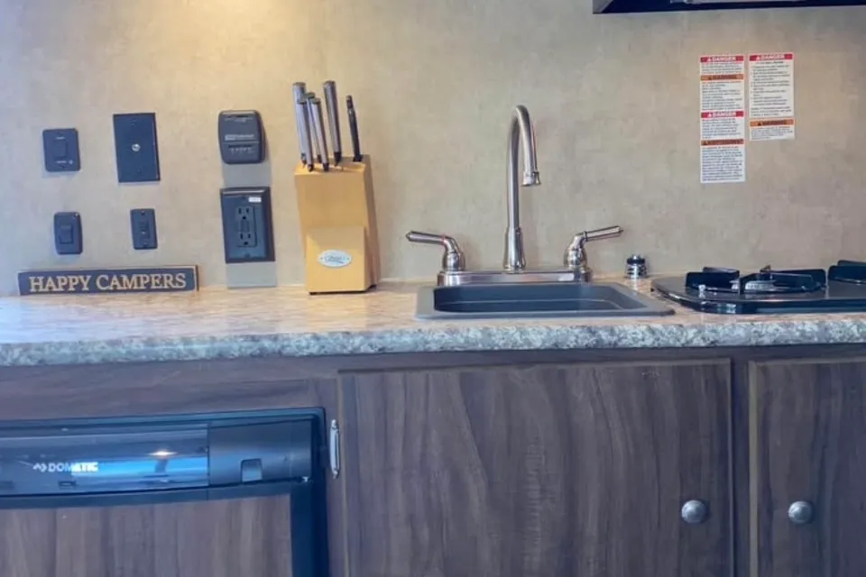 Rachelle's Forest River Viking 17SBH Travel Trailer