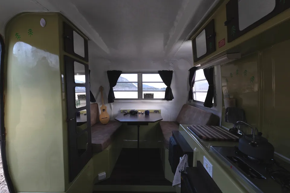 TIMBER The Mini Vintage Camper!
