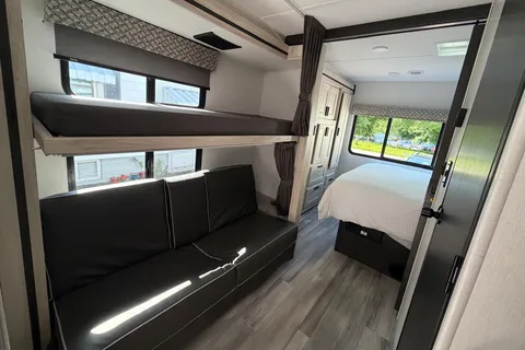 GoTripi's Forest River Forester 3251LE Class C ("Palace on Wheels")