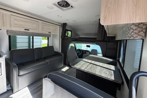 GoTripi's Forest River Forester 3251LE Class C ("Palace on Wheels")