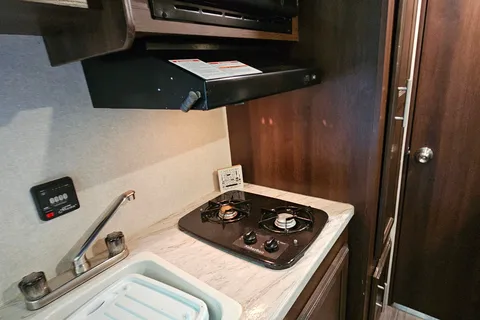 Joe's Jayco Travel Trailer