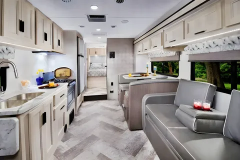Adam's 2023 Fun in the Sunseeker Class C