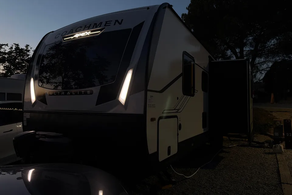 Coachmen Apex ultra lite 246BARV Travel Trailer
