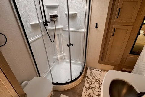 Rockwood Signature 374BH Fifth Wheel sleeps 10