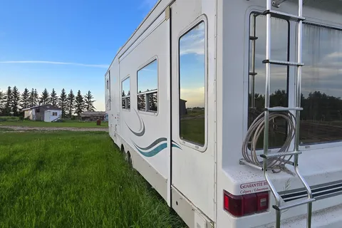 Joseph's Citation Supreme Fifth Wheel