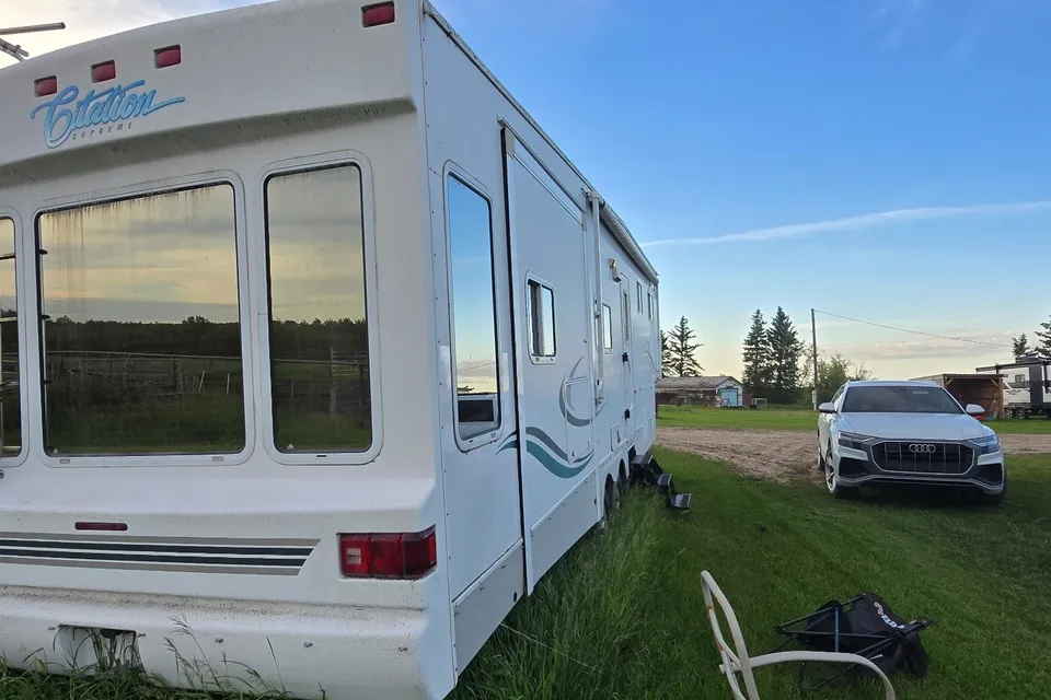Joseph's Citation Supreme Fifth Wheel