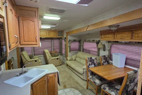 Joseph's Citation Supreme Fifth Wheel