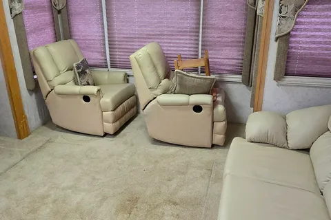 Joseph's Citation Supreme Fifth Wheel