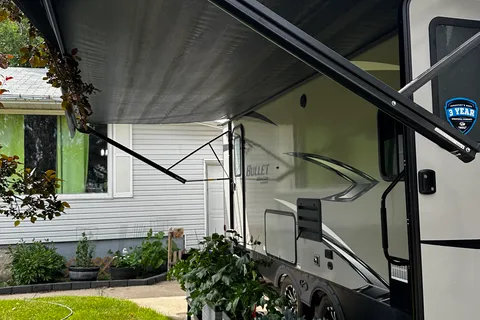 Jordan's Keystone Bullet 290BHS Travel Trailer