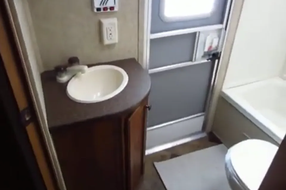 Tony's Heartland Trail Runner Travel Trailer