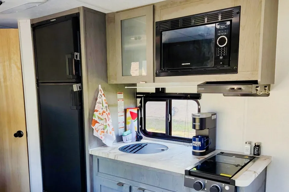 Family camper! Forest River Ozark 1650BHK Travel Trailer