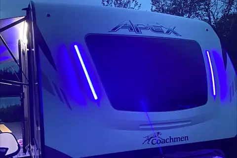 Jennifer's Coachmen Apex Travel Trailer
