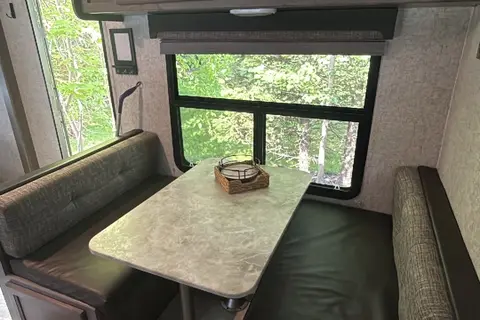 Jennifer's Coachmen Apex Travel Trailer