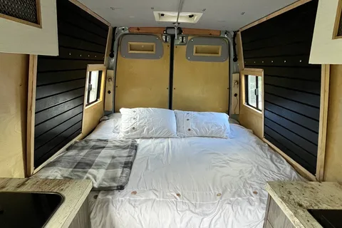 Rocky Mountain Mercedes Sprinter