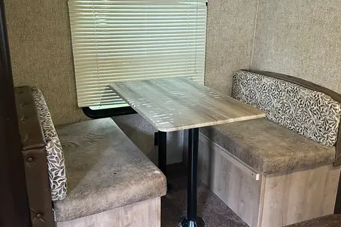 Puma Palomino Couples Trailer