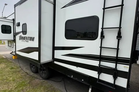 Summit2Coast Grand Design 25G Toy Hauler