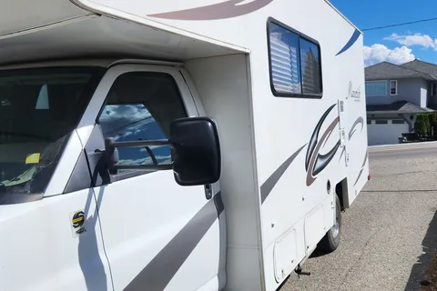 Coachmen Georgieboy Class C Mini