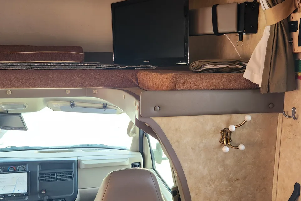 Coachmen Georgieboy Class C Mini