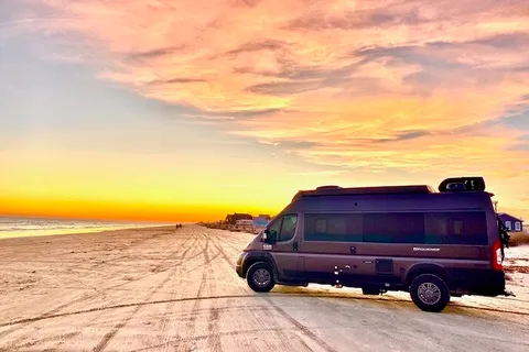 NEW! 2022 Thor Sequence 20J Luxury Family Adventure Van - Sleeps 4!