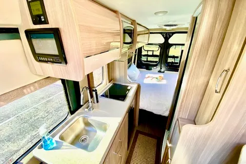 NEW! 2022 Thor Sequence 20J Luxury Family Adventure Van - Sleeps 4!