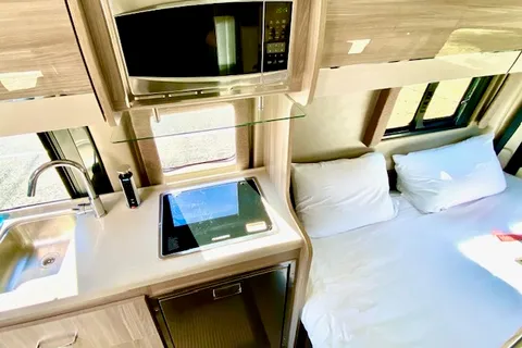 NEW! 2022 Thor Sequence 20J Luxury Family Adventure Van - Sleeps 4!