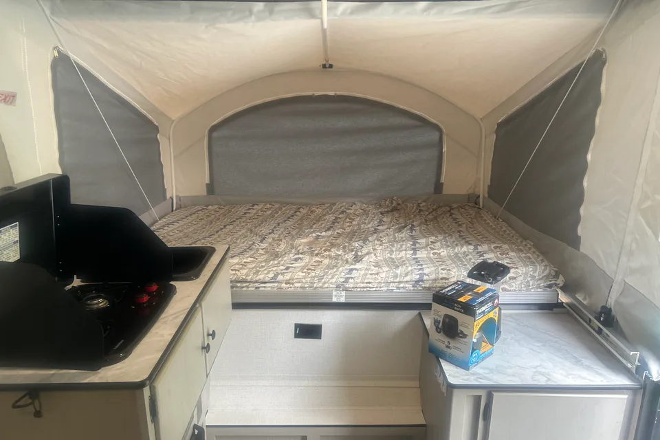 JOE's Forest River Grand river 8.5 Tent Trailer
