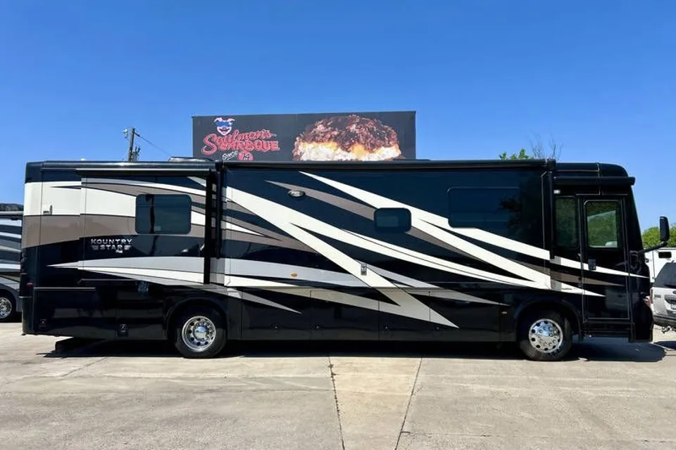 STEVEN's Newmar Kounty star 3717 Class A