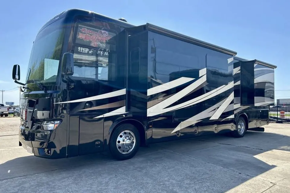 STEVEN's Newmar Kounty star 3717 Class A
