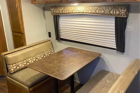 Julie’s affordable luxury glamping experience!