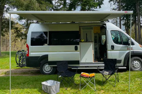 Luxury|Completely Off Grid|Full Kitchen/Bath|Awning|Bike Mount|2022 Build