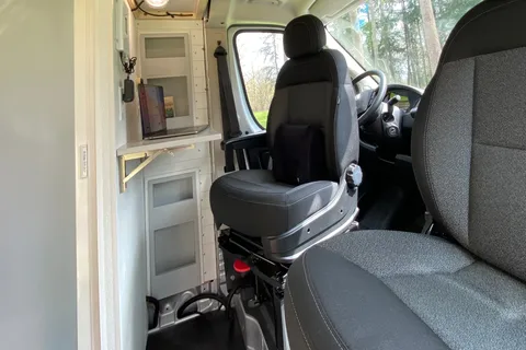 Luxury|Completely Off Grid|Full Kitchen/Bath|Awning|Bike Mount|2022 Build