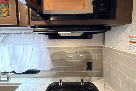 Faith’s Coleman Dutchman 1605FB Travel Trailer