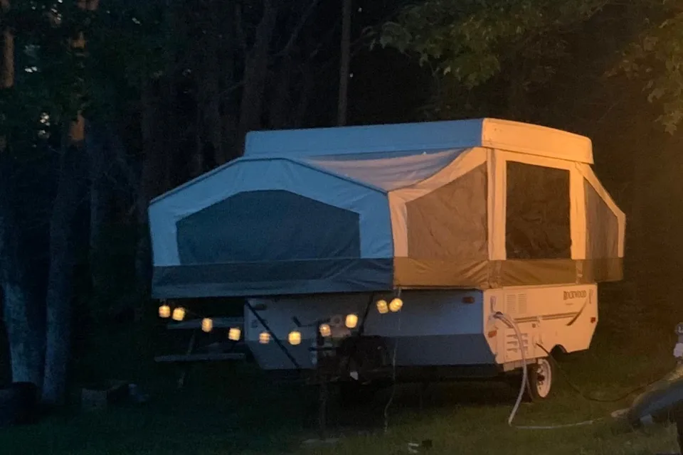 Jen’s Rockwood  Freedom  Tent Trailer