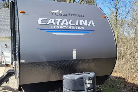 Nathan's Coachmen 32BHDSCK Travel Trailer