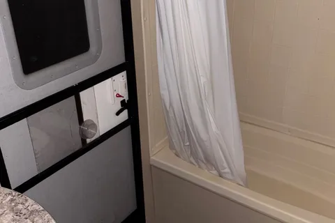 Aspen Trail 2810BHS Travel Trailer