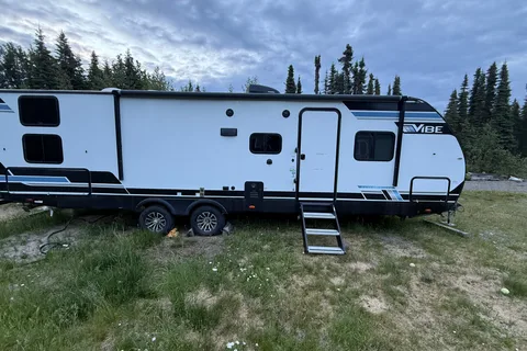 36’ Forest River Vibe Travel Trailer