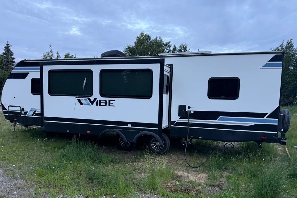 36’ Forest River Vibe Travel Trailer